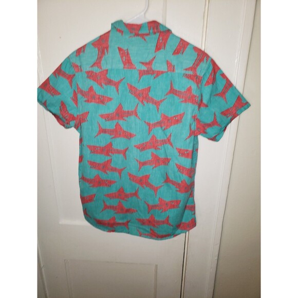 Zipcode Red And Green Shark Print Men's Button Down Size S - Picture 6 of 6